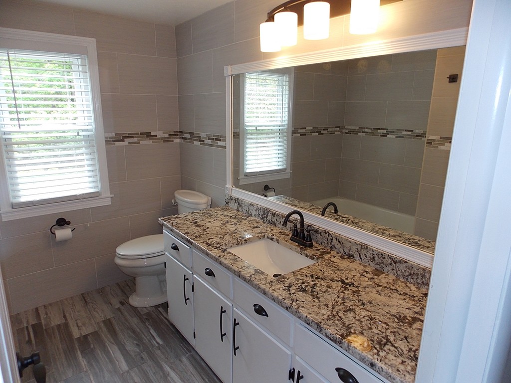 123 Fox Hill Road Springfield, MA 01118 - Photo 9 of 20