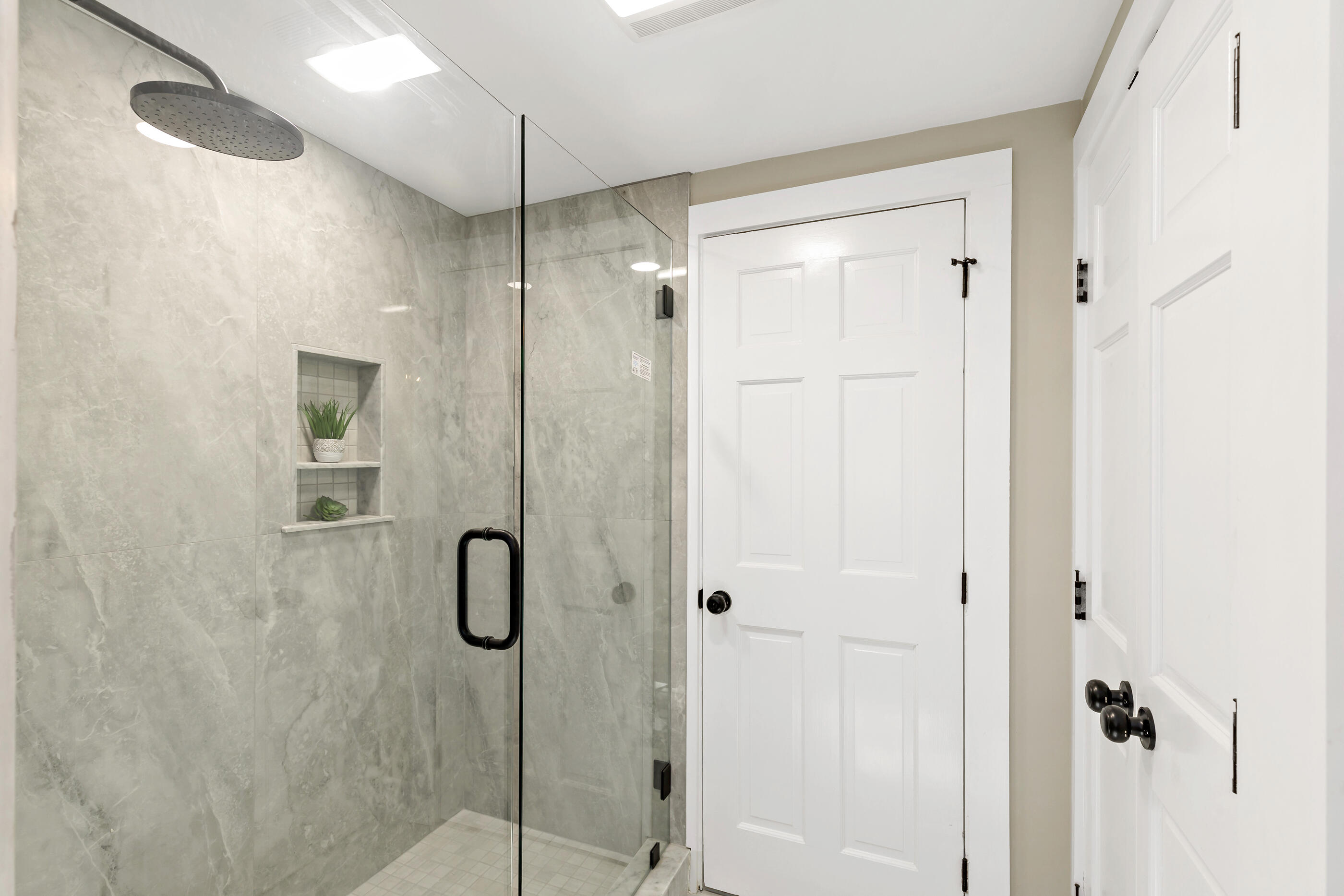 53 Monument Neck Road Bourne, MA 02532 - Photo 32 of 44 a bathroom with a shower