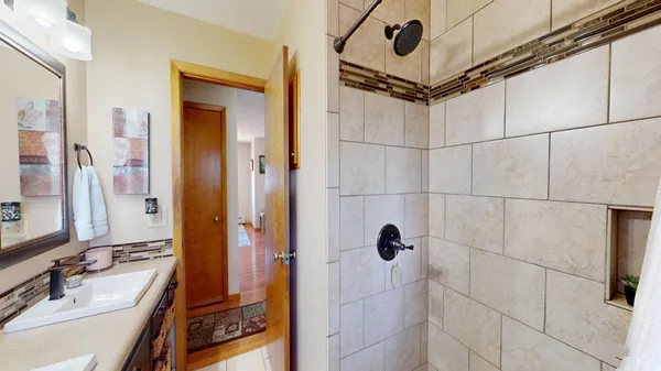 $149,900 | 206 West Street, Walters, MN 56097