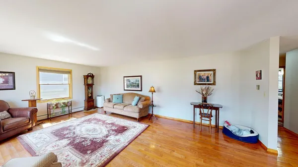 $149,900 | 206 West Street, Walters, MN 56097