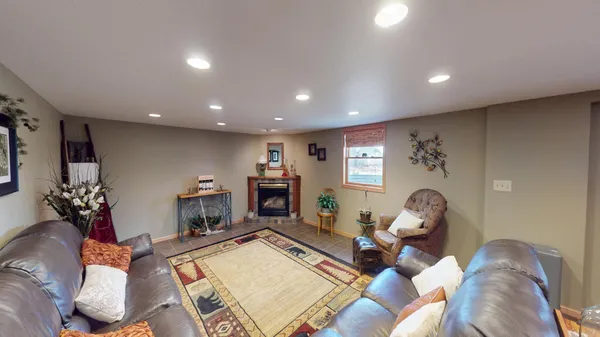 $149,900 | 206 West Street, Walters, MN 56097