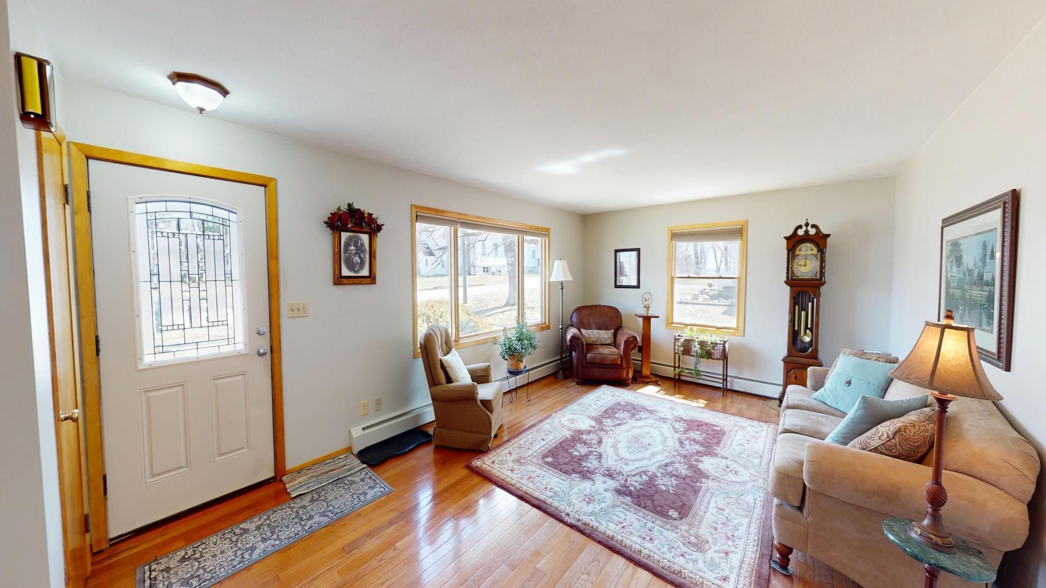 206 West Street Walters, MN 56097 - Photo 3 of 43