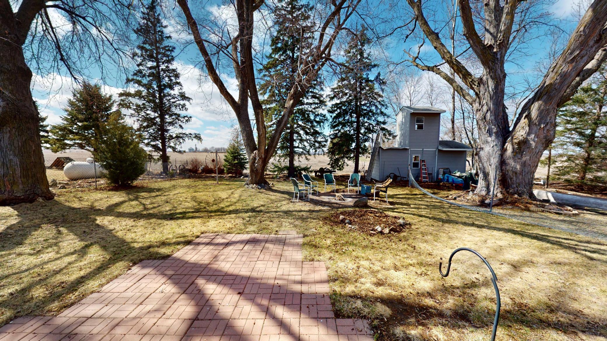 206 West Street Walters, MN 56097 - Photo 32 of 43