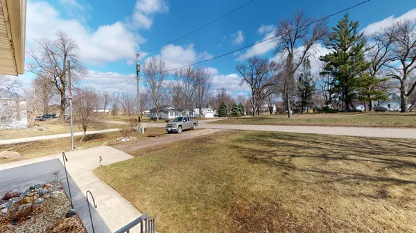 $149,900 | 206 West Street, Walters, MN 56097