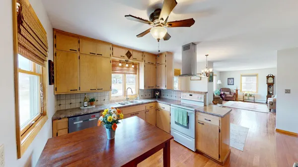 $149,900 | 206 West Street, Walters, MN 56097