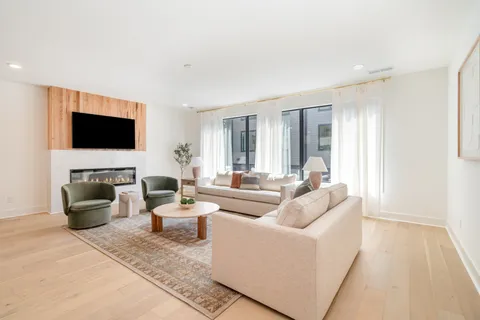 $1,350,037 | 542 D Rosedale Avenue, Unit 7, Nashville, TN 37211