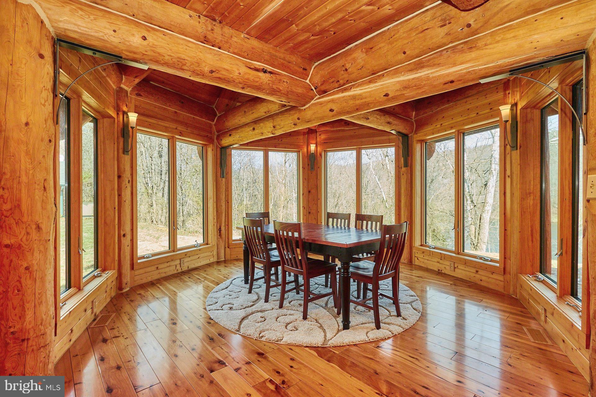 14047 Hume Road Hume, VA 22639 - Photo 22 of 73 Perfect Dining area with walls of windows
