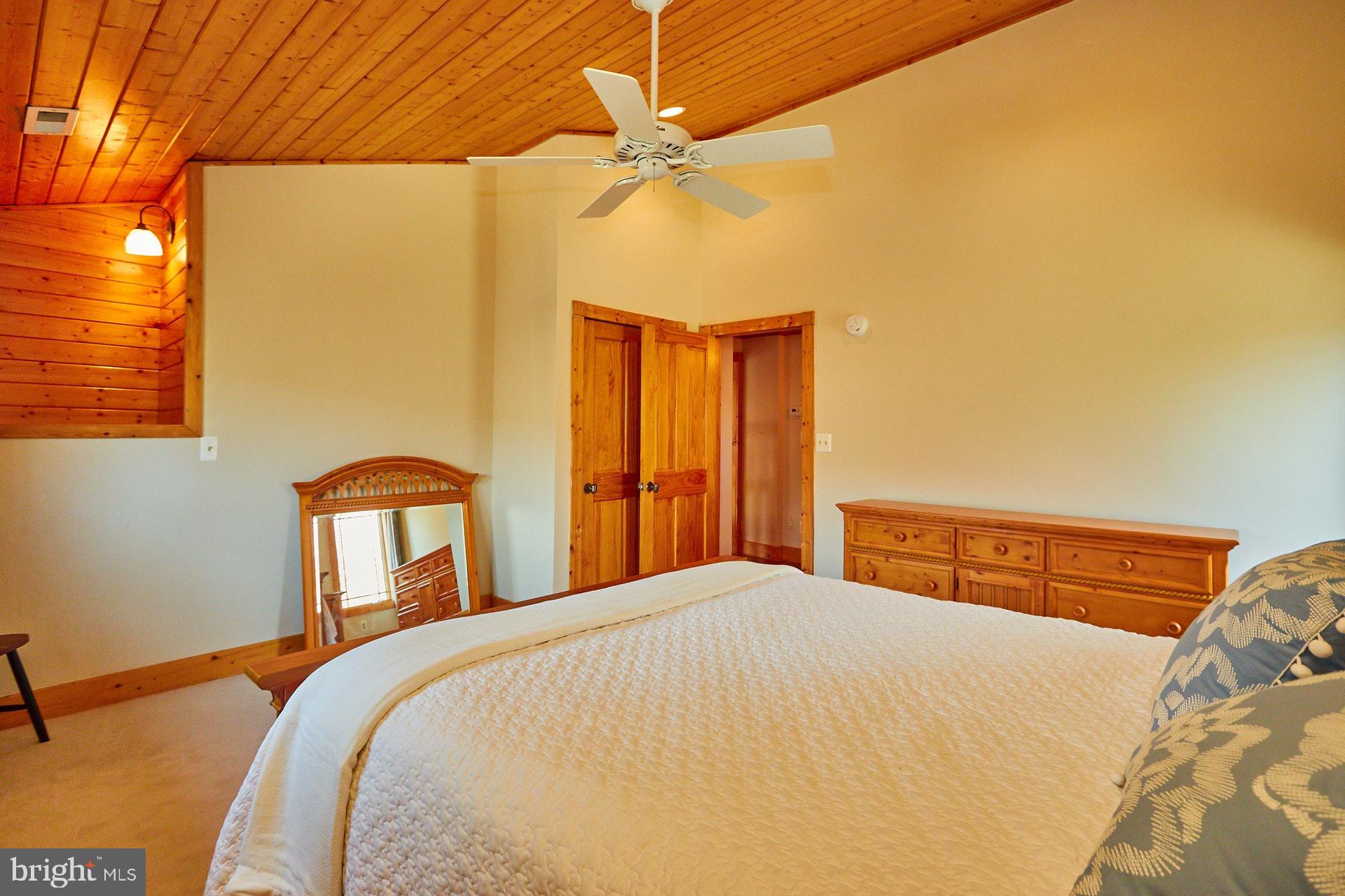 14047 Hume Road Hume, VA 22639 - Photo 42 of 73 Bedroom