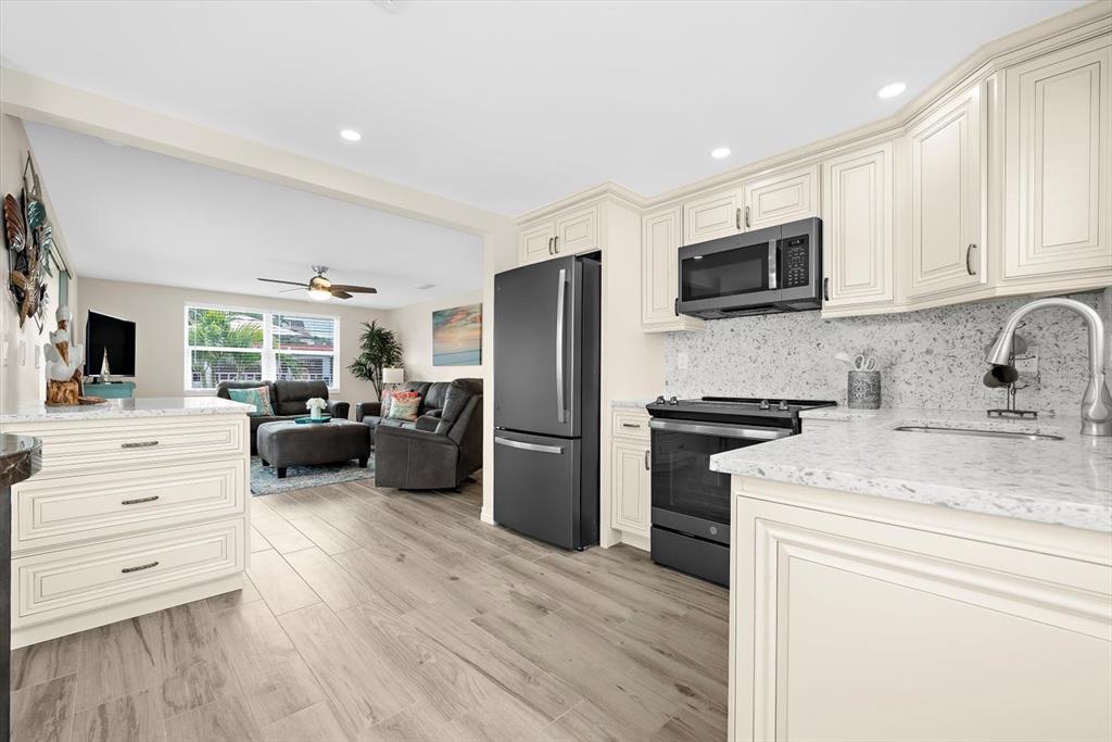 6154 Midnight Pass Road, Unit B1 Sarasota, FL 34242 - Photo 6 of 50