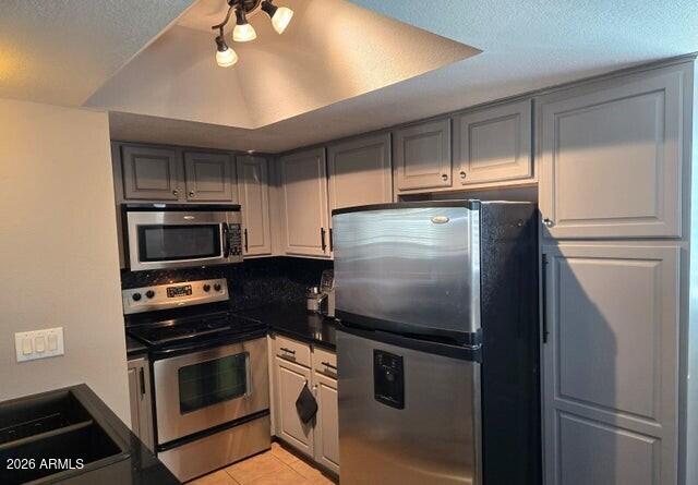 1720 East Thunderbird Road, Unit 2015 Phoenix, AZ 85022 - Photo 5 of 25 cliffs kitchen cabinetry