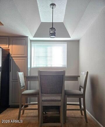 1720 East Thunderbird Road, Unit 2015 Phoenix, AZ 85022 - Photo 7 of 25 cliffs breakfast table