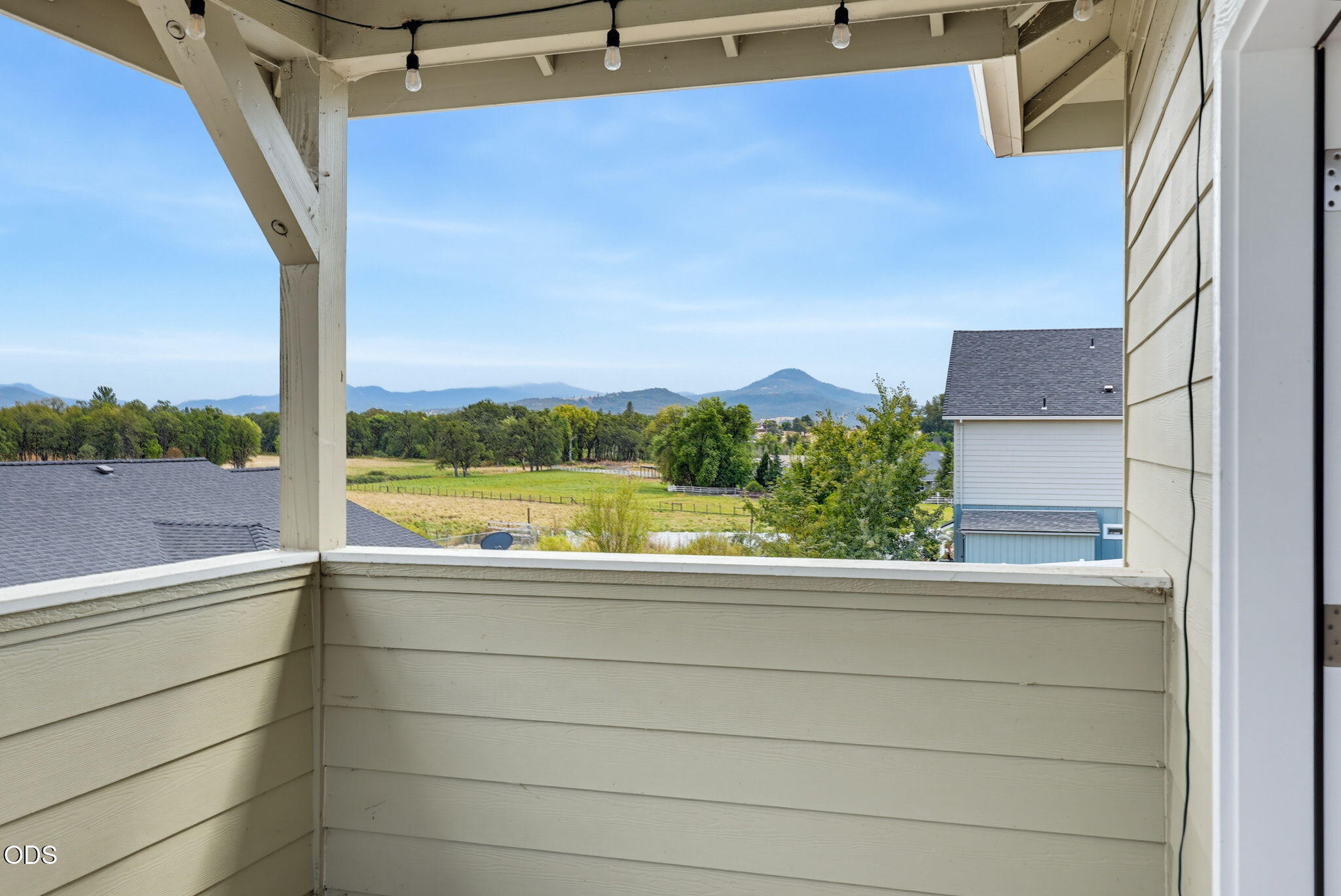 417 Echo Way Eagle Point, OR 97524 - Photo 39 of 55 Gallery Image 39