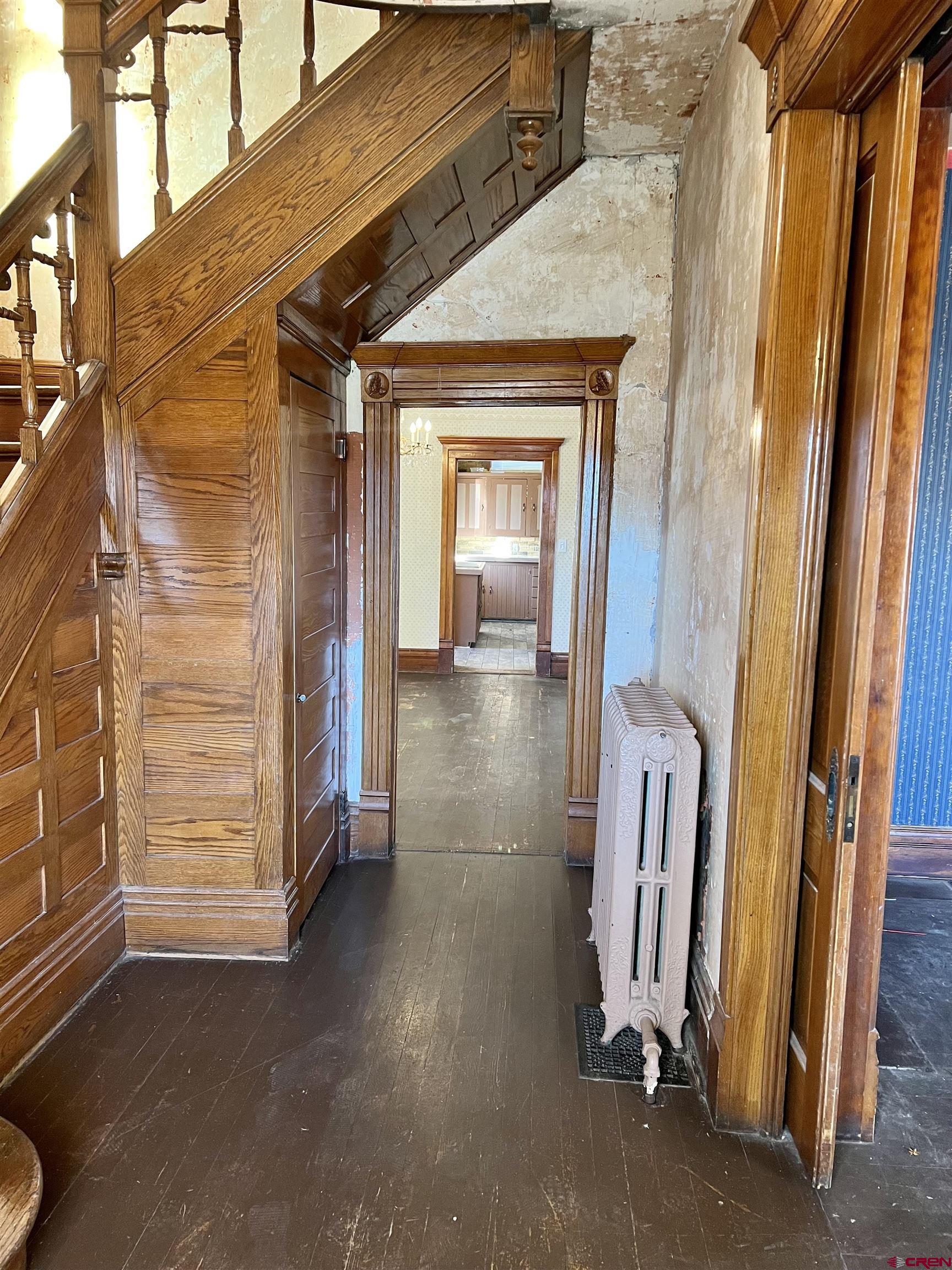 509 Leon Street Delta, CO 81416 - Photo 11 of 35 an entryway with a small yard