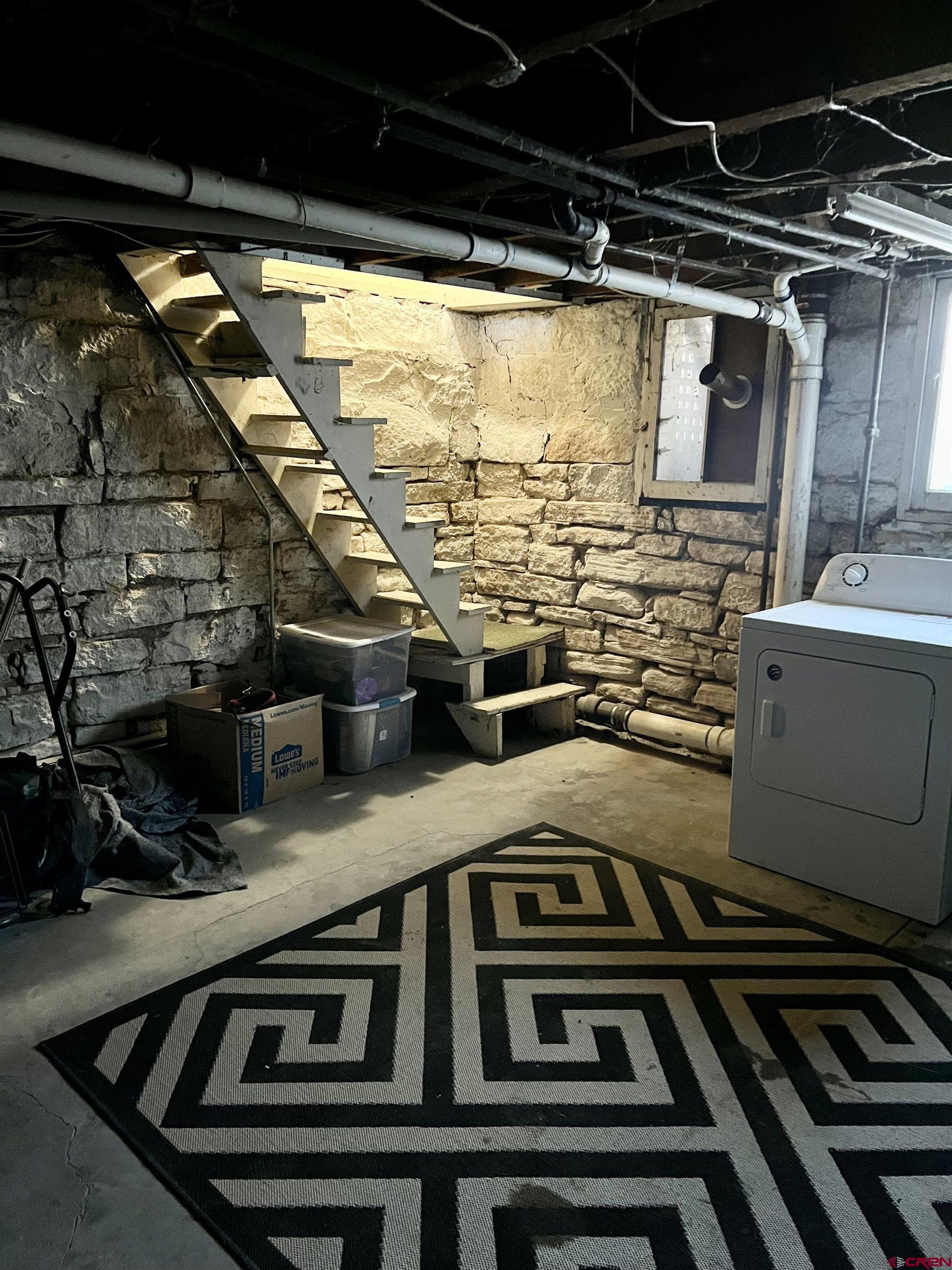 509 Leon Street Delta, CO 81416 - Photo 24 of 35 a close view of stove top oven