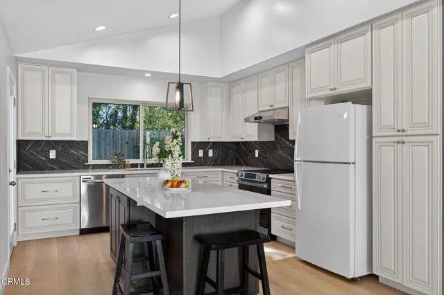 $3,999 | 1970 Smokewood Court, Thousand Oaks, CA 91362