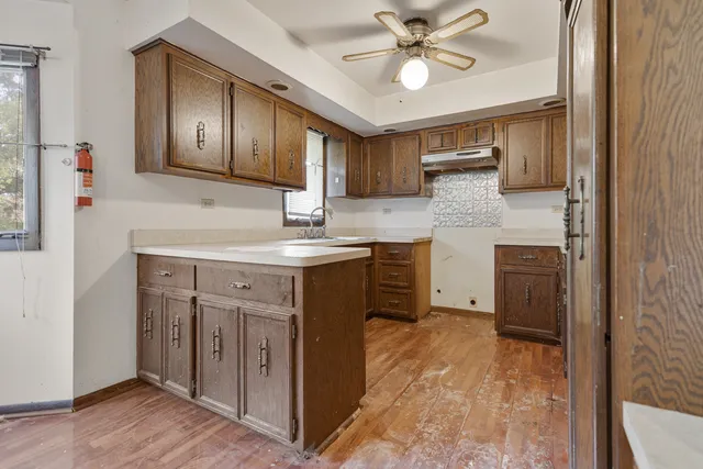 $245,000 | 16747 Paxton Avenue, South Holland, IL 60473