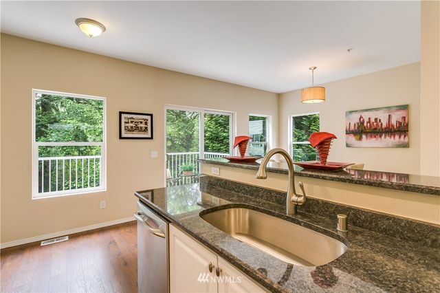 $392,000 | 16385 119th Terrace Northeast, Unit 31, Bothell, WA 98011