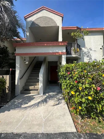 $2,149 | 5533 Courtyard Drive, Unit 5533, Margate, FL 33063