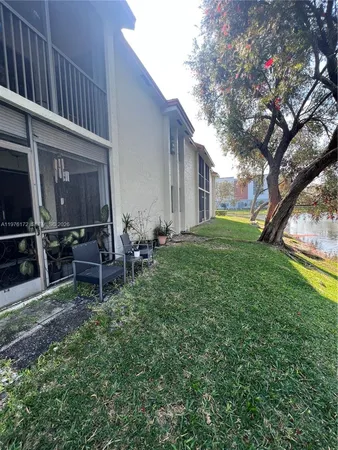 $2,149 | 5533 Courtyard Drive, Unit 5533, Margate, FL 33063