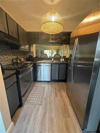 $2,149 | 5533 Courtyard Drive, Unit 5533, Margate, FL 33063