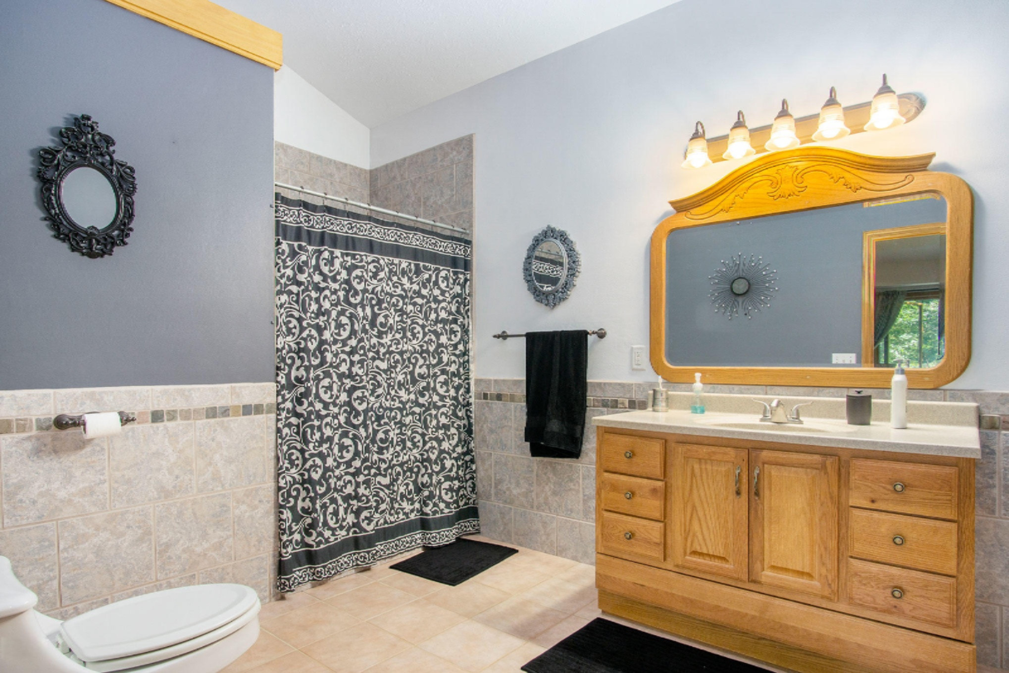 2709 Nestrom Road Muskegon, MI 49445 - Photo 17 of 35 Master bath