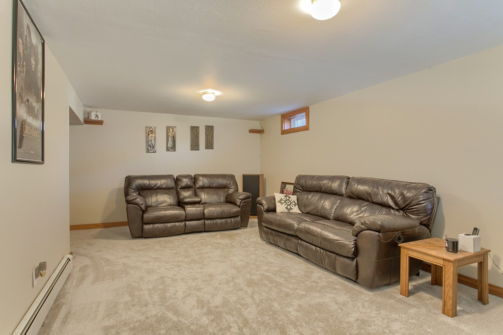 79 Overlook Road Westminster, MA 01473 - Photo 16 of 30 Gallery Image 16
