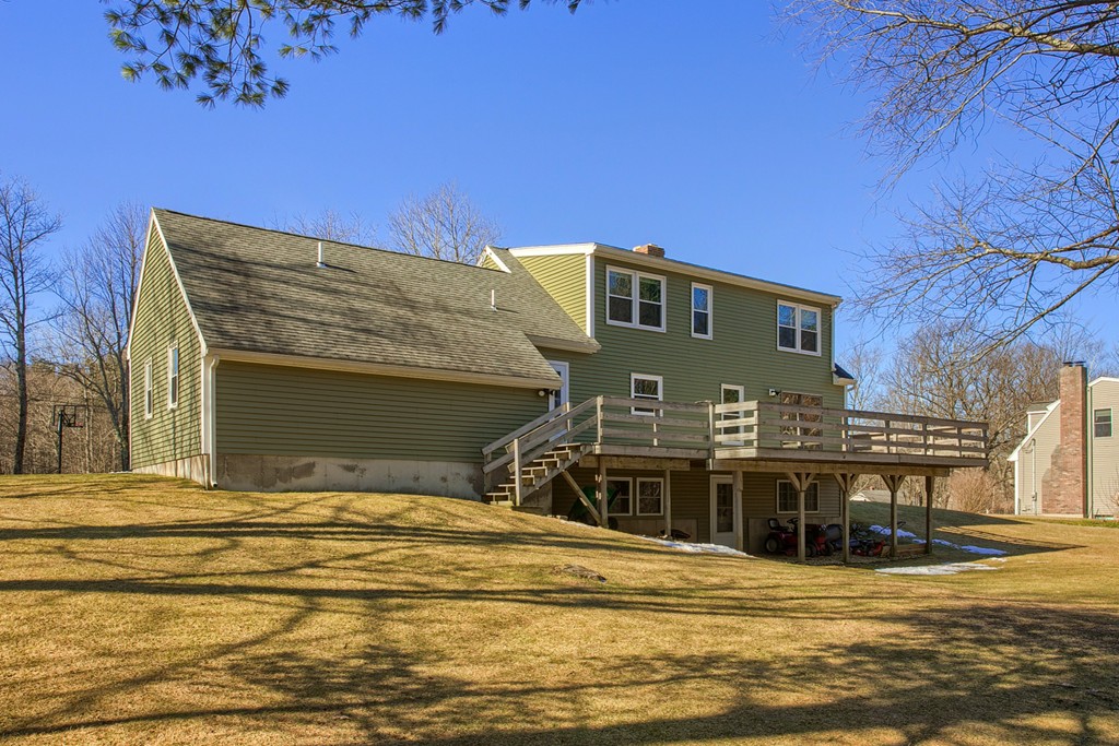 79 Overlook Road Westminster, MA 01473 - Photo 2 of 30 Gallery Image 2