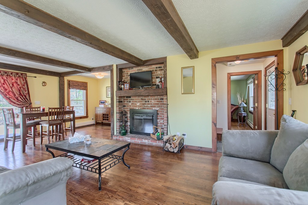 79 Overlook Road Westminster, MA 01473 - Photo 5 of 30 Gallery Image 5