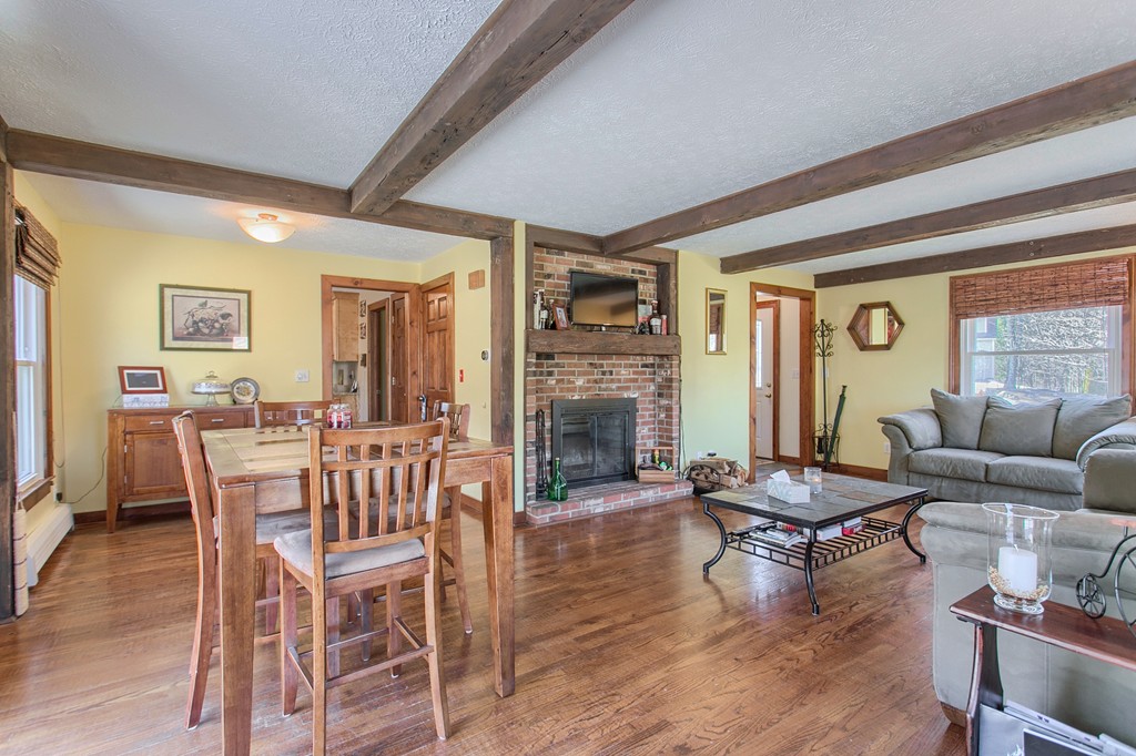 79 Overlook Road Westminster, MA 01473 - Photo 6 of 30 Gallery Image 6