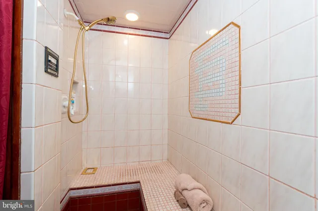 a view of a outdoor space