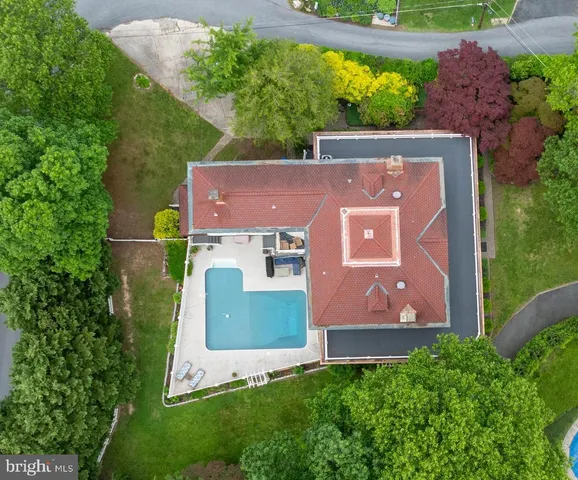 $799,900 | 2316 Bauernschmidt Drive, Essex, MD 21221