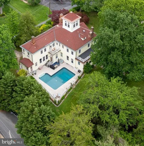 $799,900 | 2316 Bauernschmidt Drive, Essex, MD 21221