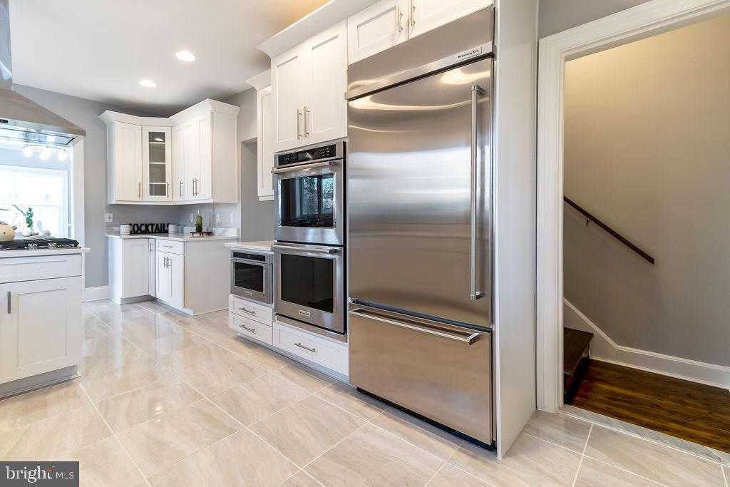 202 St Martins Road Baltimore, MD 21218 - Photo 17 of 87 Kitchen