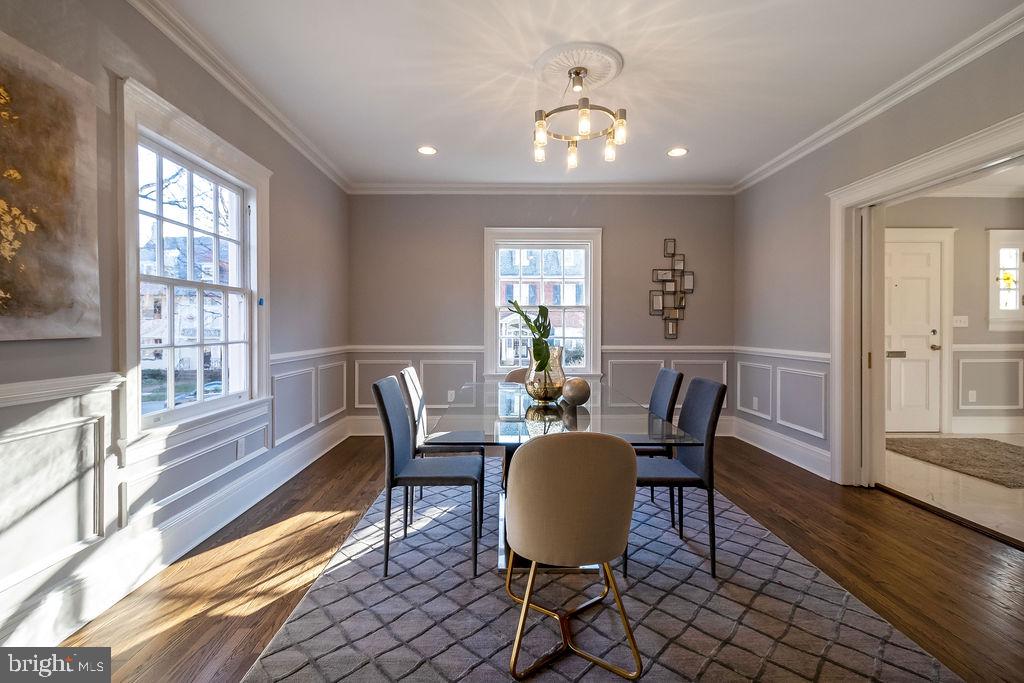 202 St Martins Road Baltimore, MD 21218 - Photo 7 of 87 Dining Room