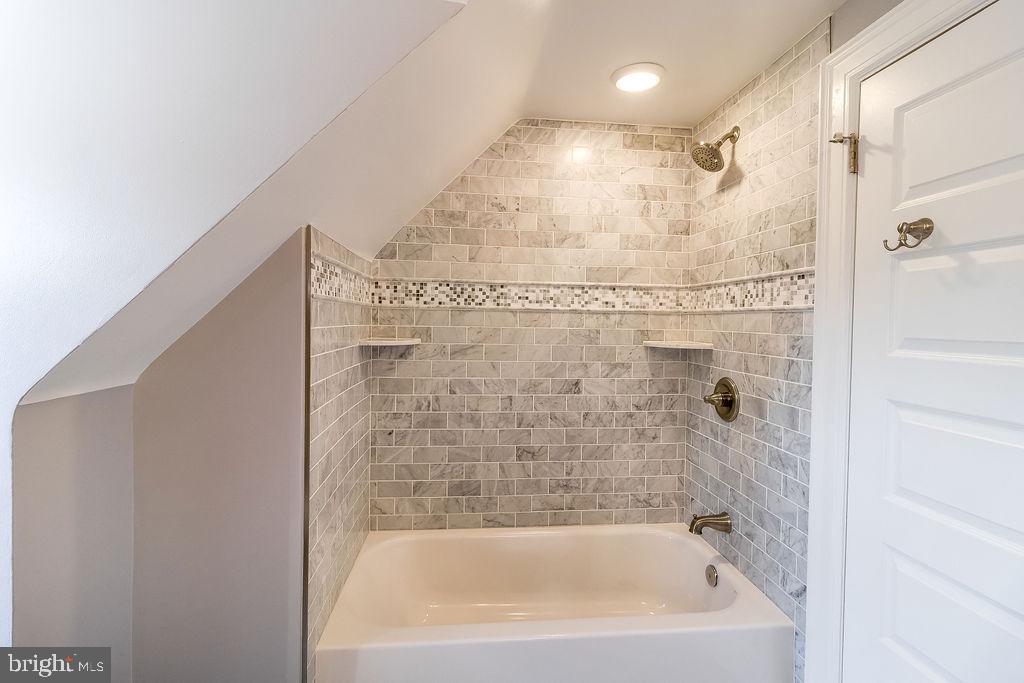 202 St Martins Road Baltimore, MD 21218 - Photo 66 of 87 Bathroom