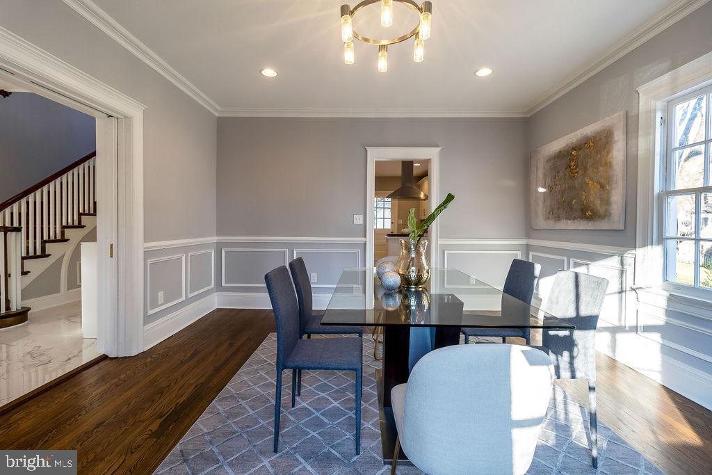 202 St Martins Road Baltimore, MD 21218 - Photo 8 of 87 Dining Room
