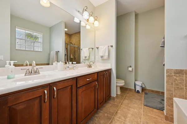 $650,000 | 110 East Pigeon Plum Drive, Jupiter, FL 33458