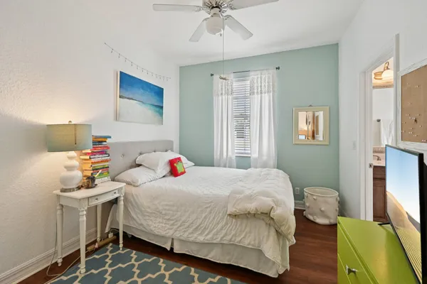 $650,000 | 110 East Pigeon Plum Drive, Jupiter, FL 33458