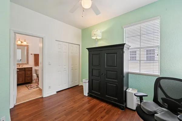 $650,000 | 110 East Pigeon Plum Drive, Jupiter, FL 33458