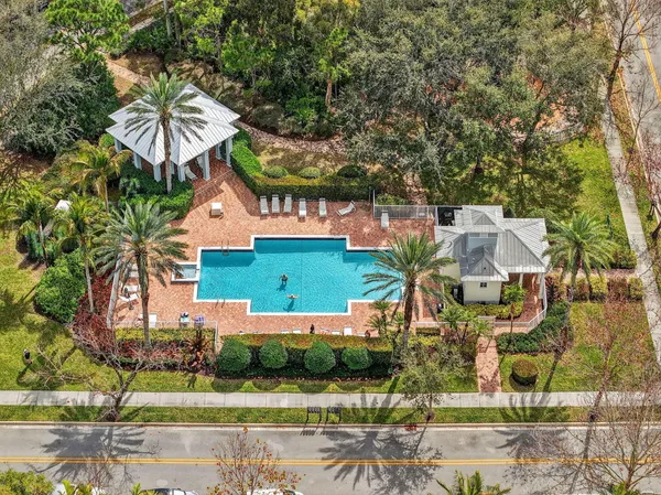 $650,000 | 110 East Pigeon Plum Drive, Unit 108, Jupiter, FL 33458