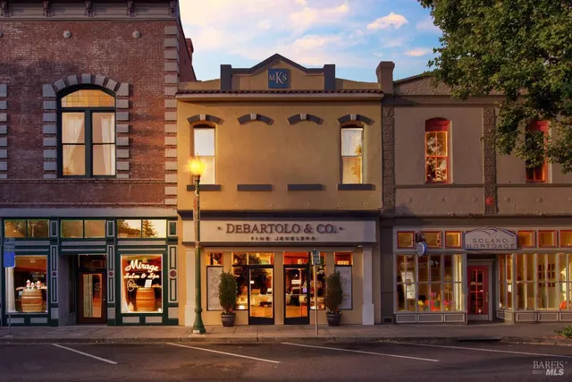 $2,000 | 528 Main Street, Vacaville, CA 95688