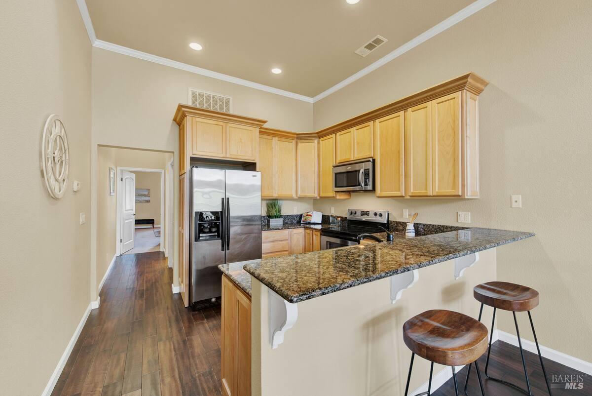 528 Main Street Vacaville, CA 95688 - Photo 4 of 32