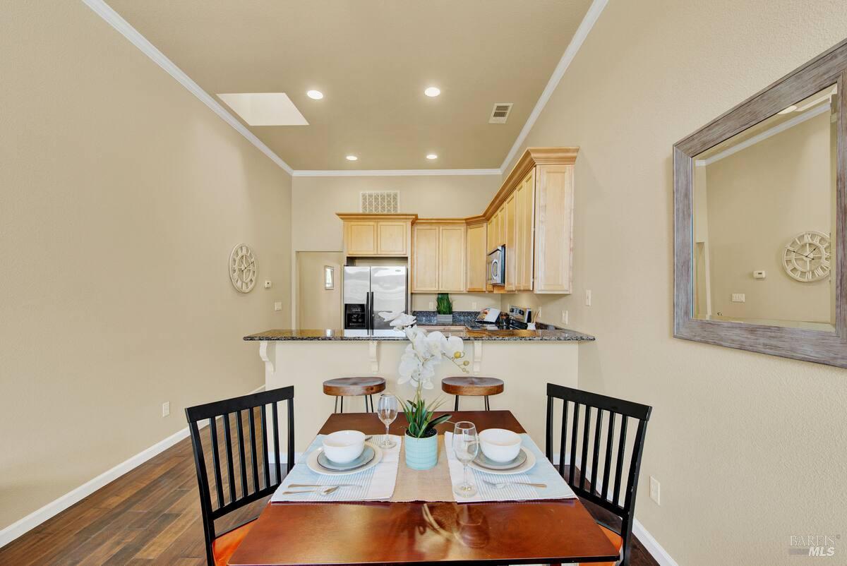 528 Main Street Vacaville, CA 95688 - Photo 5 of 32