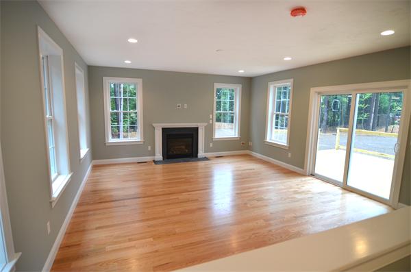 4 Oak Hill Road Littleton, MA 01460 - Photo 8 of 11
