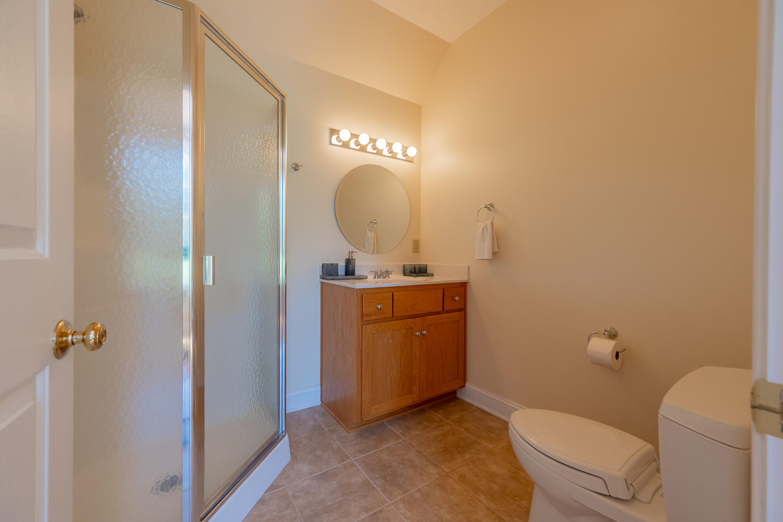 254 Dusty Mile Road Northwest Willis, VA 24380 - Photo 103 of 122 interiors-104