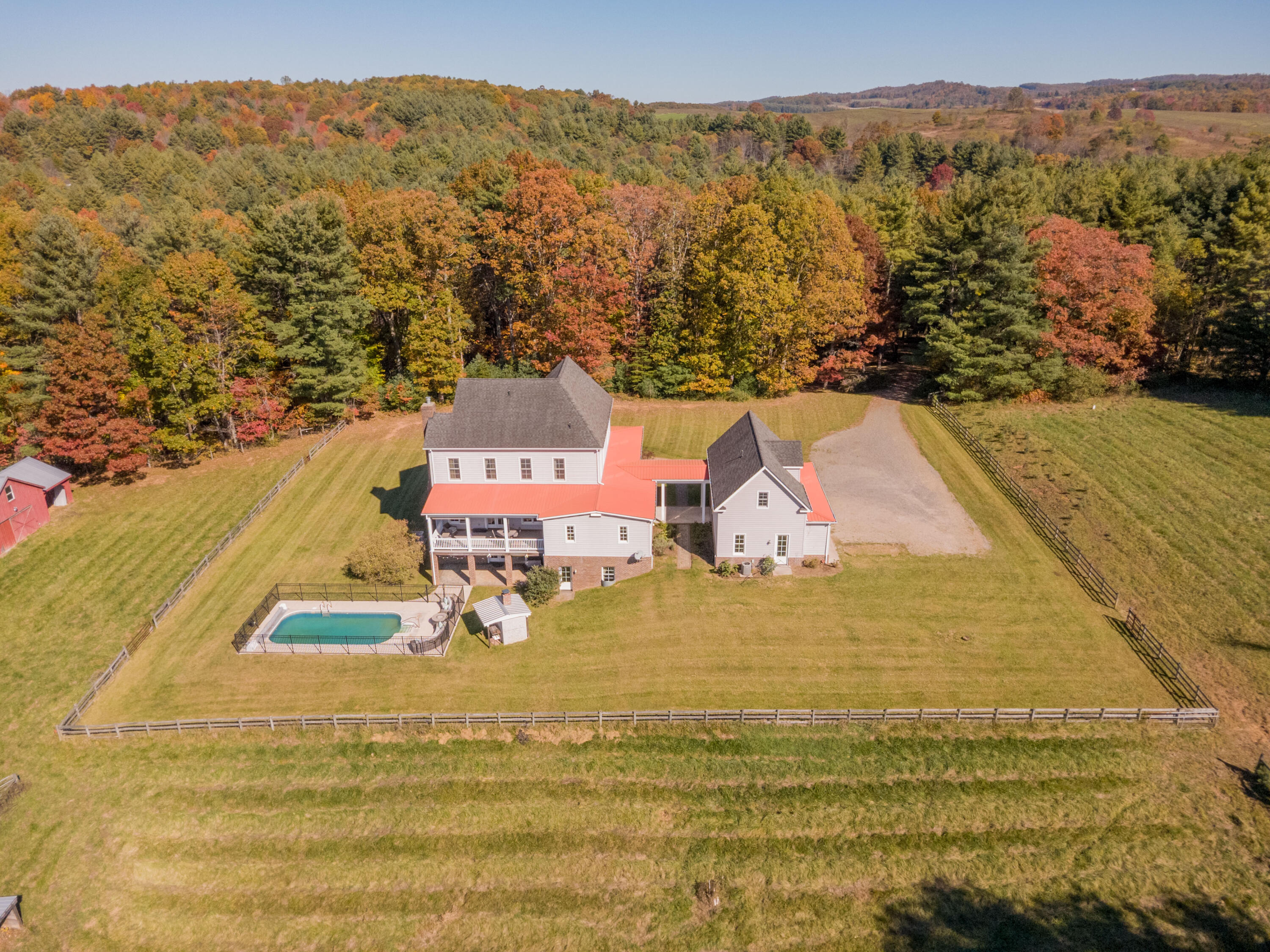 254 Dusty Mile Road Northwest Willis, VA 24380 - Photo 112 of 122 a view of an ocean and mountain