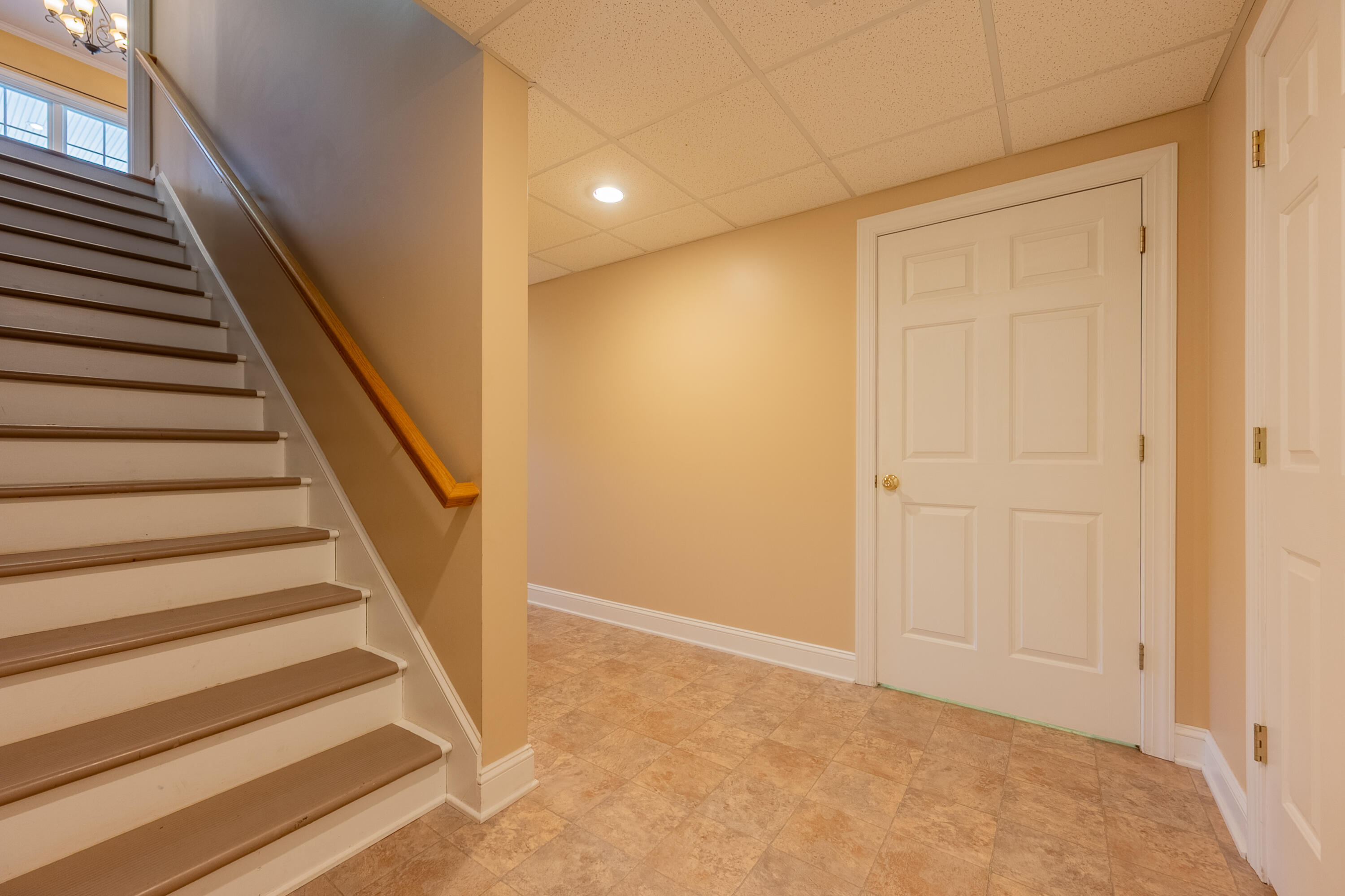 254 Dusty Mile Road Northwest Willis, VA 24380 - Photo 45 of 122 interiors-42