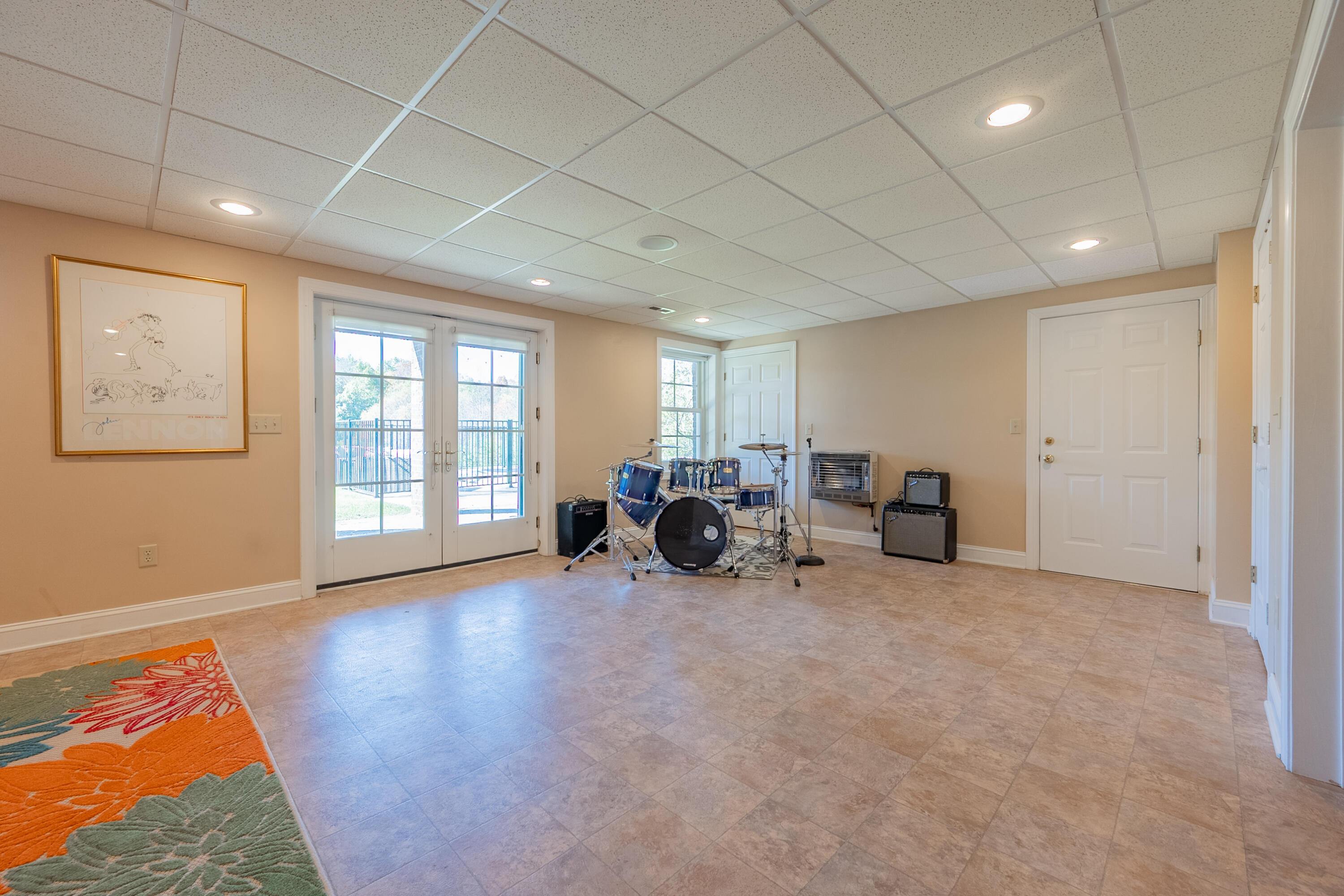 254 Dusty Mile Road Northwest Willis, VA 24380 - Photo 47 of 122 interiors-44