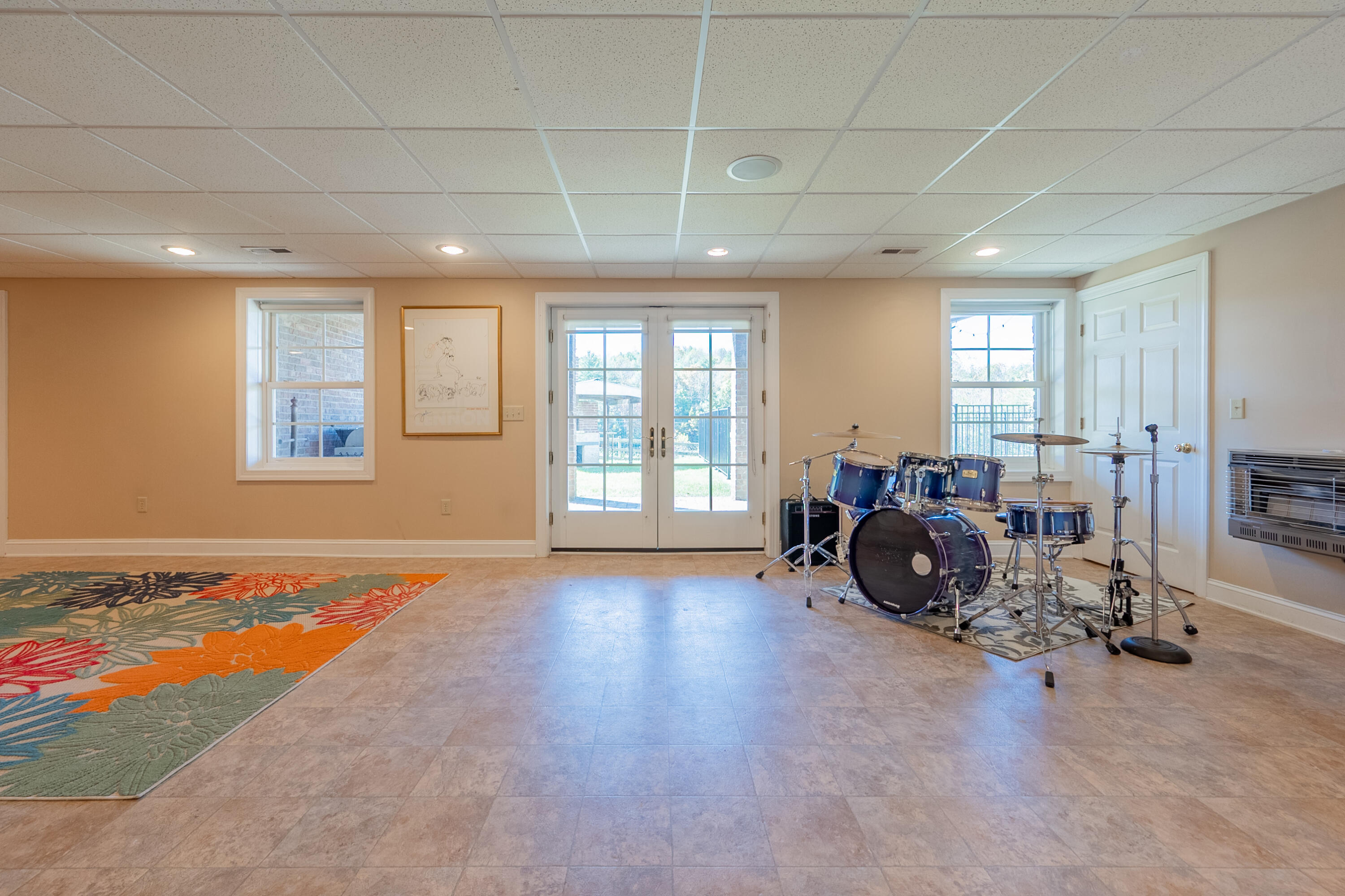 254 Dusty Mile Road Northwest Willis, VA 24380 - Photo 48 of 122 interiors-45