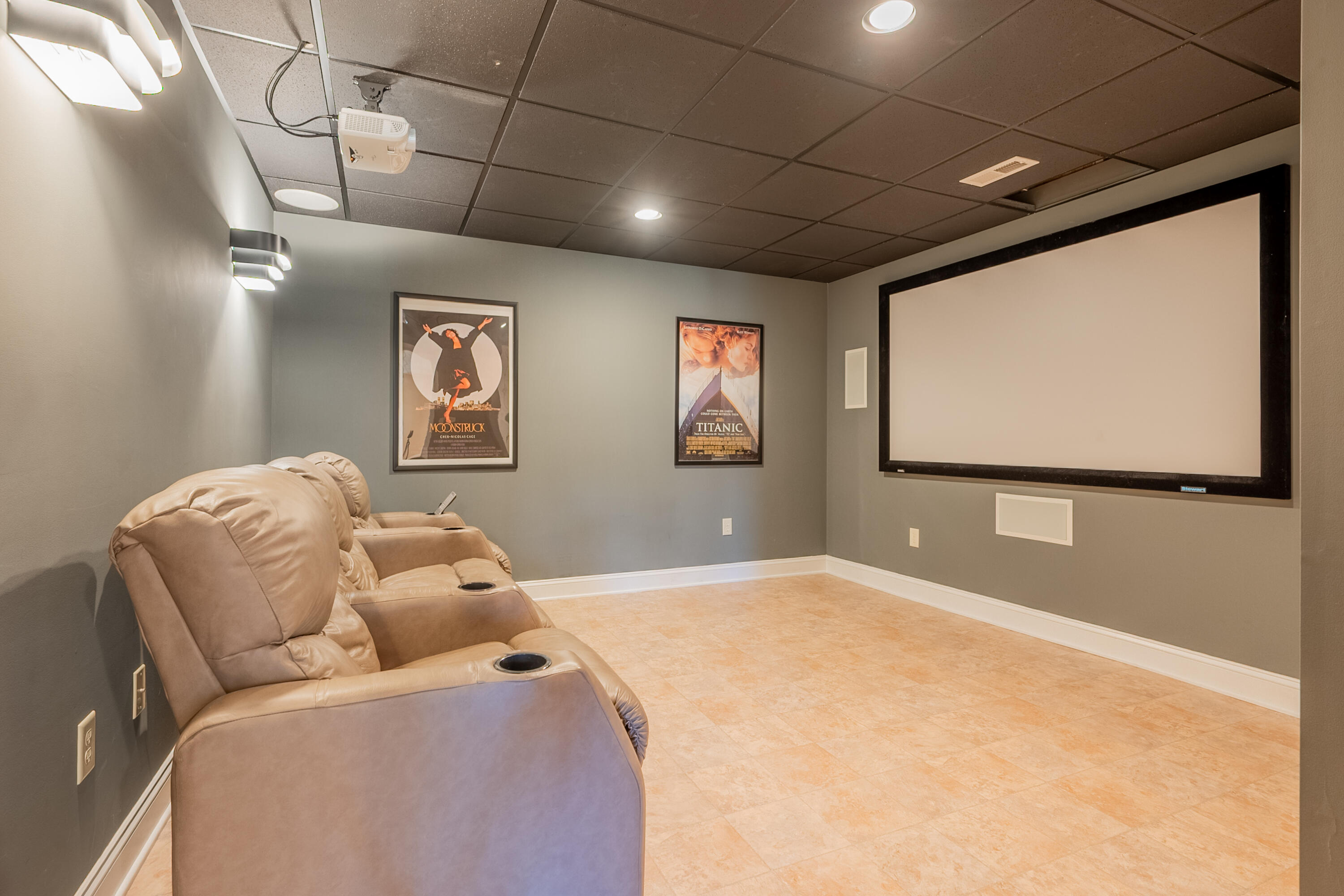 254 Dusty Mile Road Northwest Willis, VA 24380 - Photo 60 of 122 interiors-61